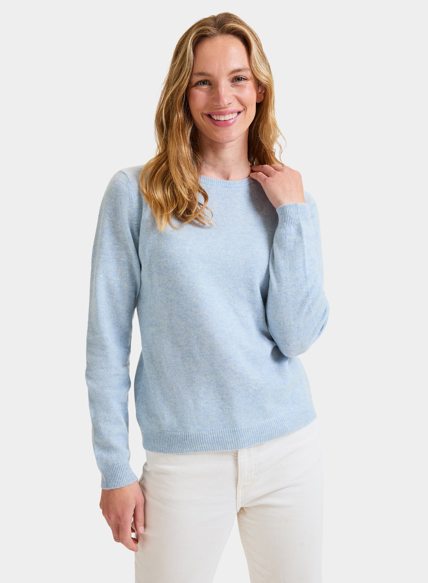 Cashmere Crew Neck in Frost