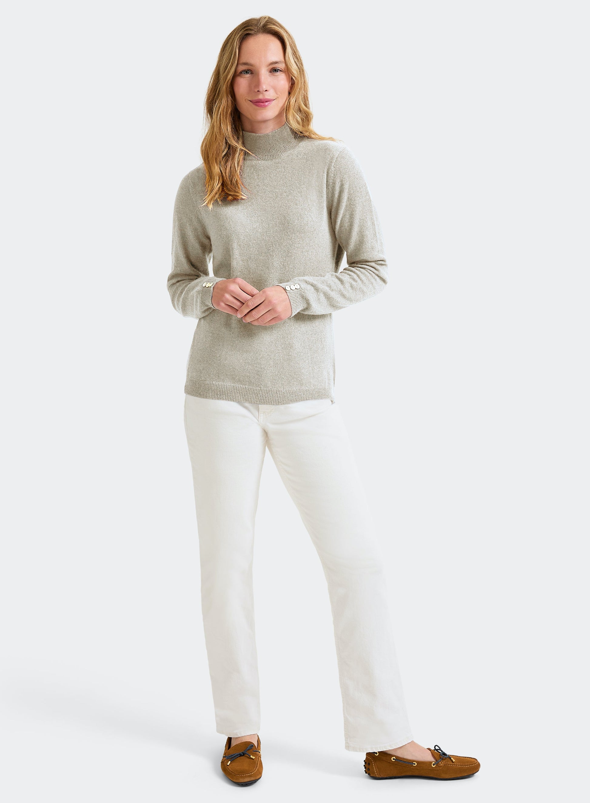 Cashmere Roll Neck in Ecru