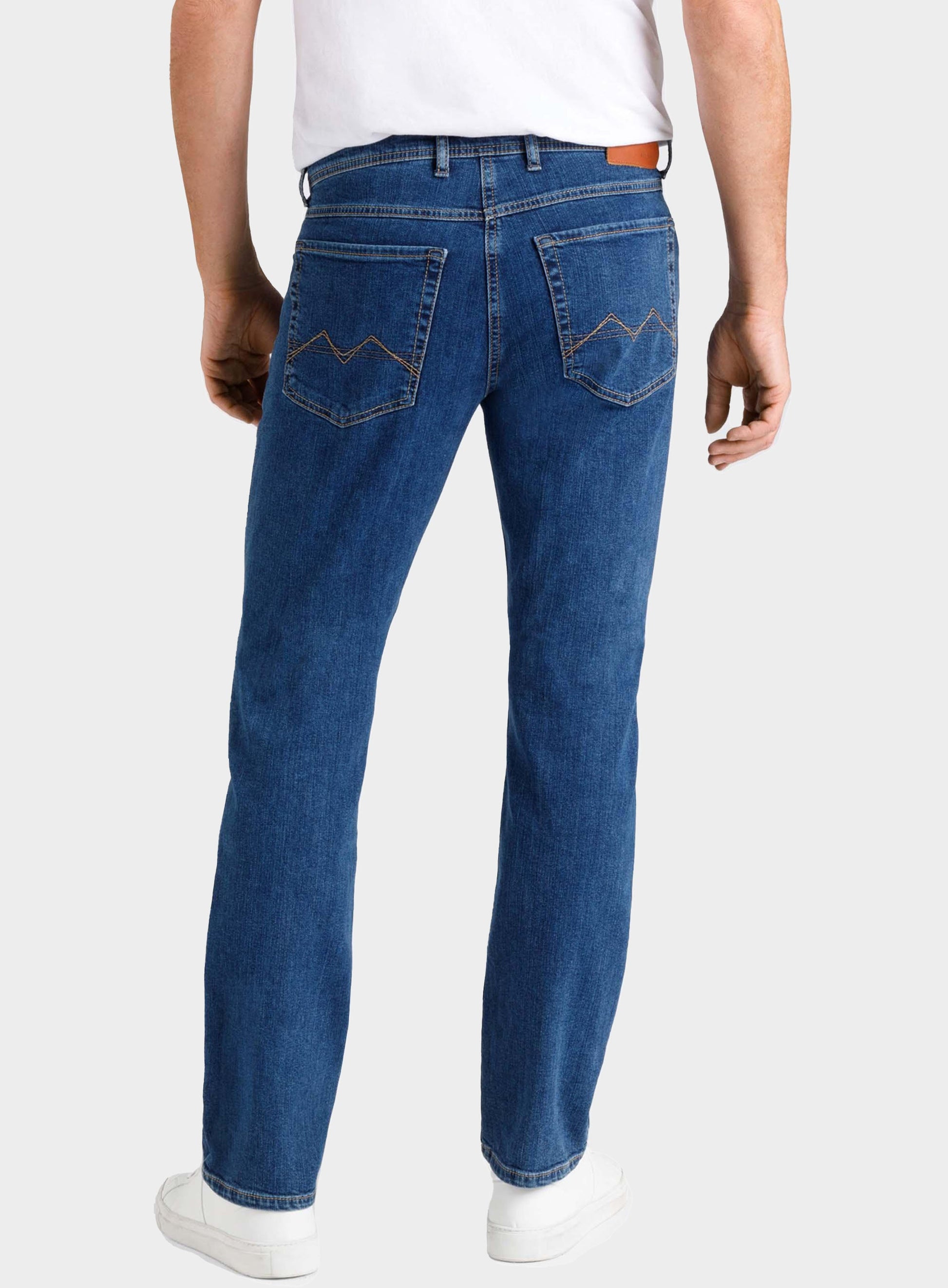 MAC Arne Jeans in Light Blue