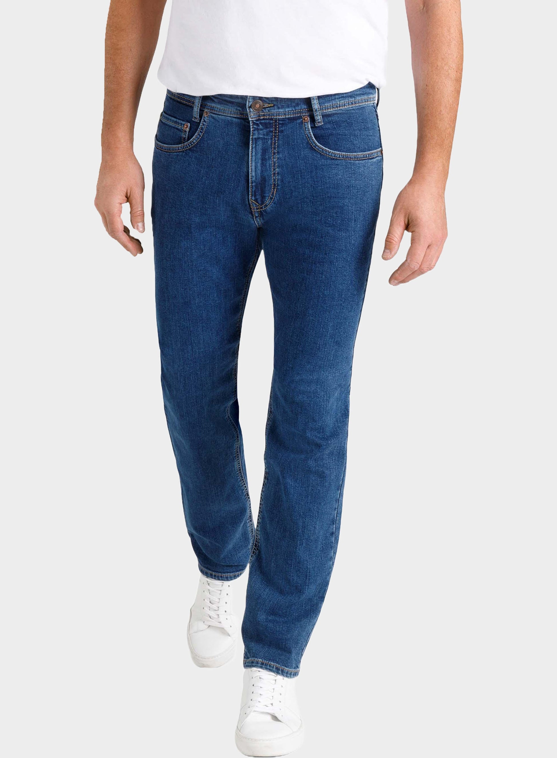 MAC Arne Jeans in Light Blue